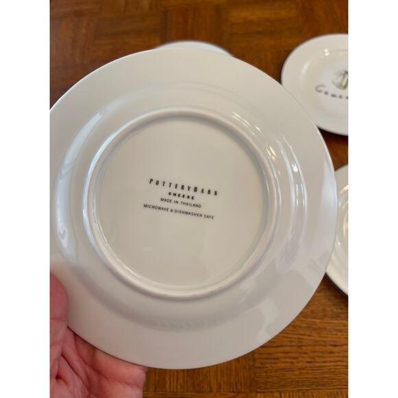 Pottery barn, cocktail plates, cheese print - Picture 3 of 3